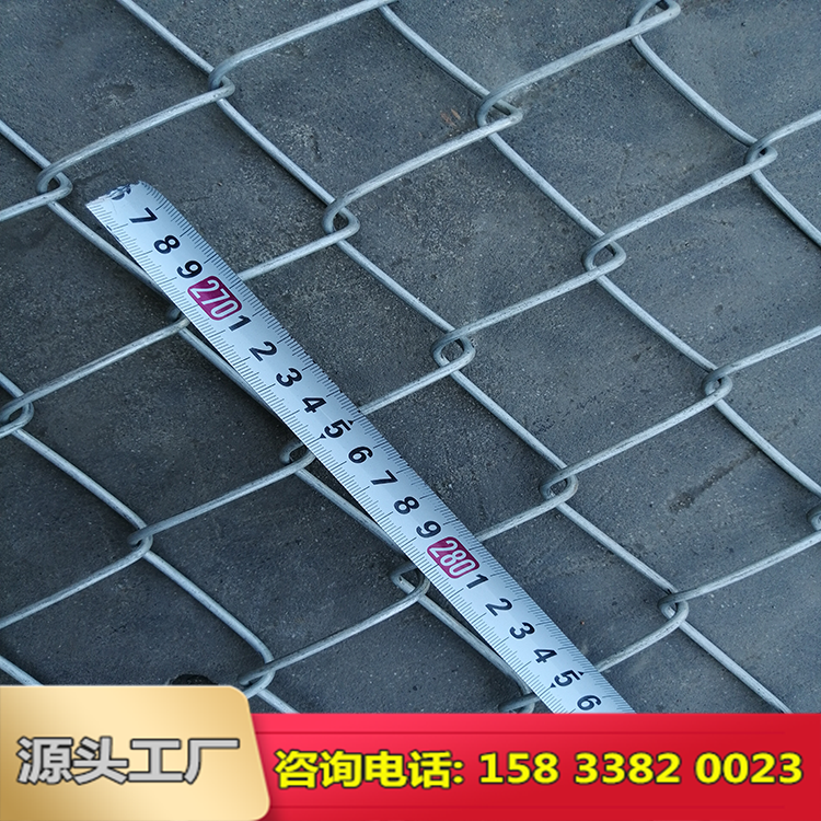 山東礦用鐵絲菱形網(wǎng)圖片3